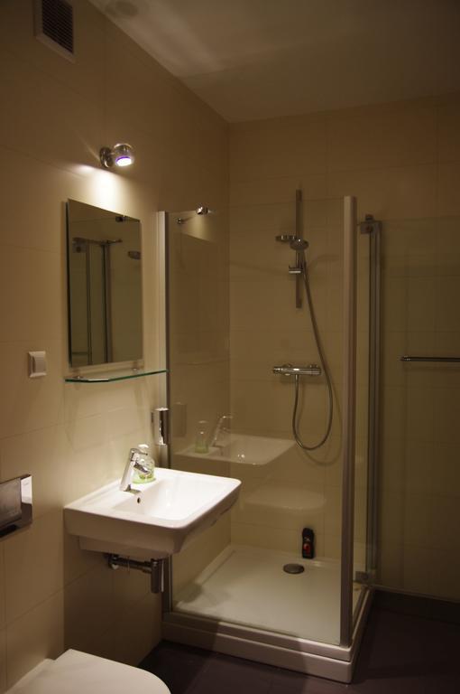 Bobrovia Apartment Warschau Buitenkant foto